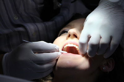 ¿Es posible el tratamiento con ortodoncia si tengo ya implantes dentales?